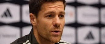 Xabi Alonso’s Call Cranks Up the Heat on Arne Slot at Liverpool