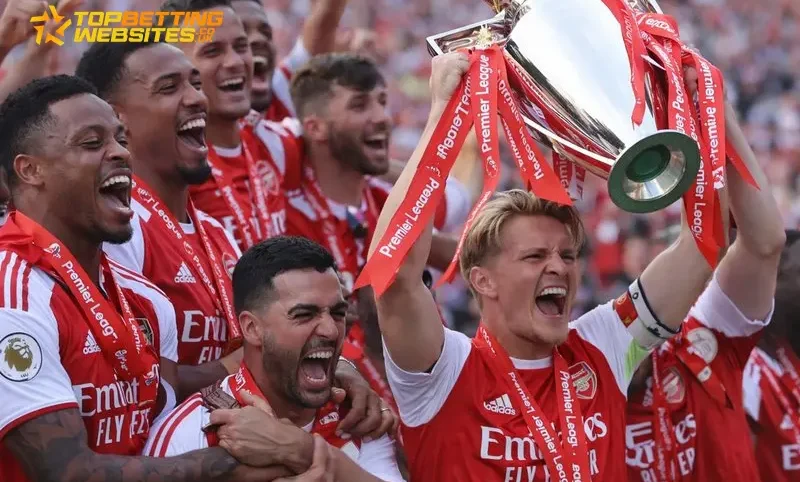 No Lift on the 9km Party: Why Arsenal’s Trophy Stays Under Wraps