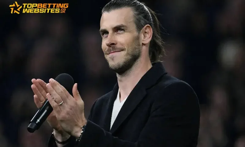 Bale’s Backing for ‘Genius’ Ancelotti Puts Heat on Man United’s Big Call