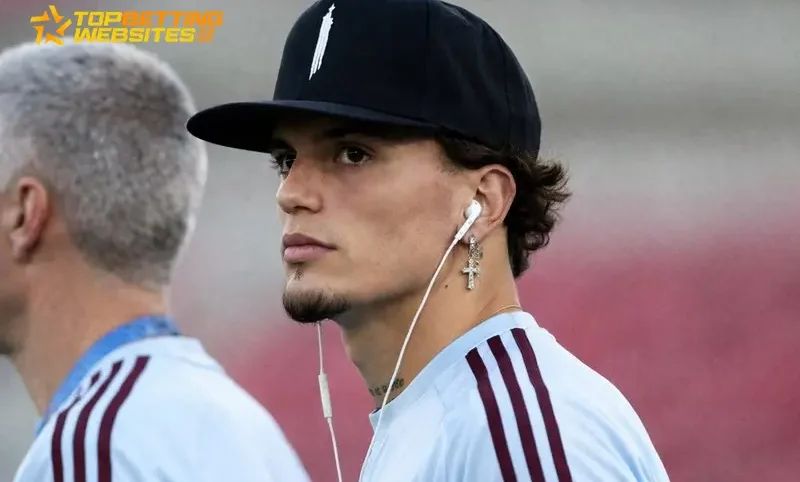 Garnacho Axes Instagram as Ex’s Emotional Post Clouds His Villa Fresh Start