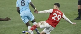 Hackett Blasts VAR as Havertz Dodges Red in Arsenal’s Nail-Biter