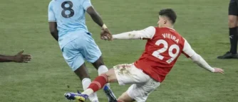 Hackett Blasts VAR as Havertz Dodges Red in Arsenal’s Nail-Biter