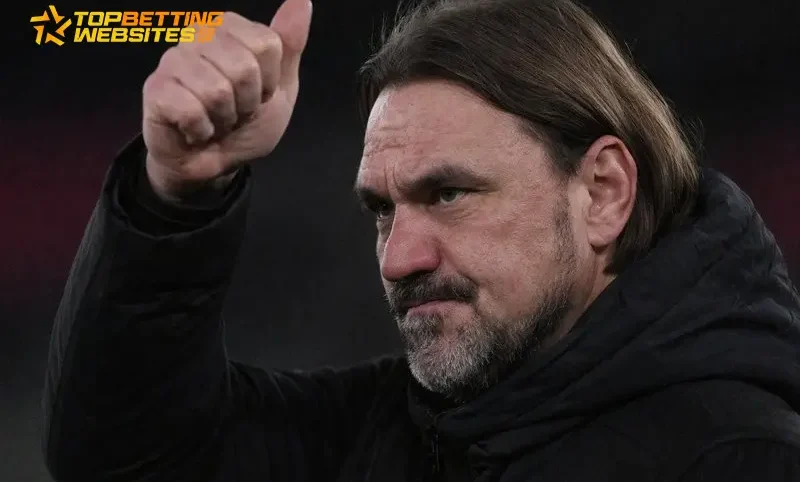 Leeds Plot Cut-Price Swoop for Blades Midfield Dynamo Gustavo Hamer