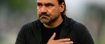 Leeds plot bold swap to nab Wolves’ towering target man for Farke’s survival push