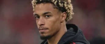 Liverpool rocked as Hugo Ekitike faces season-ending scare after PSG loss