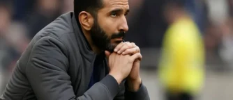 Selection headaches at Old Trafford as United host Everton amid Cunha doubt and Sesko blow