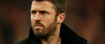 United’s late dash foiled as Liverpool close in on £60m Jacquet