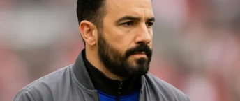 Storm Brewing at Old Trafford: Mainoo Mulls January Escape After Amorim Snub