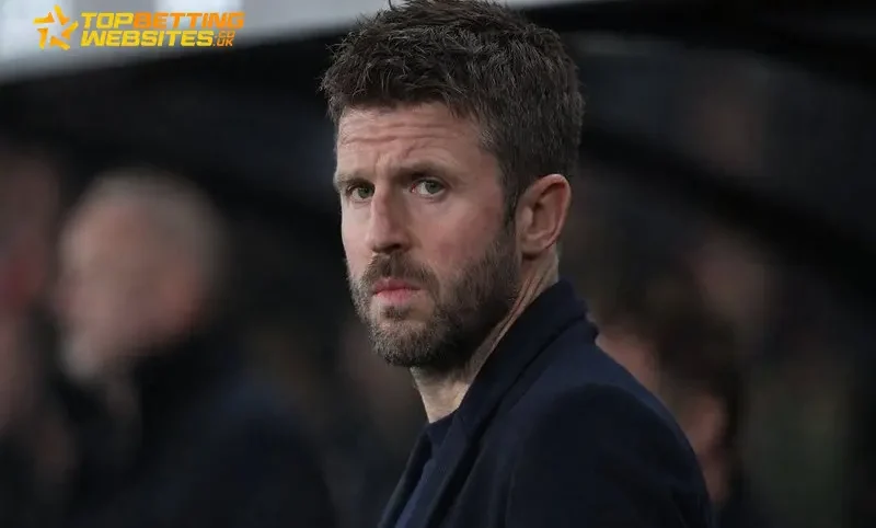 United crank up midfield rebuild: De Cat talks opened as Ederson nears and Fernandes chase heats up