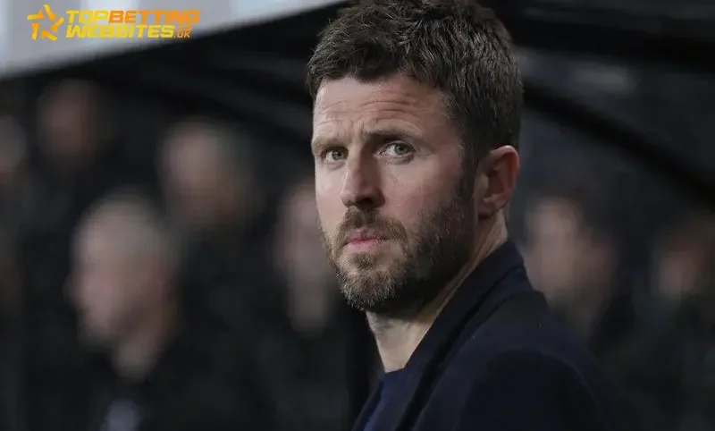 United eye shock swoop for 6ft 5 Scotland No 1 as summer plan twists
