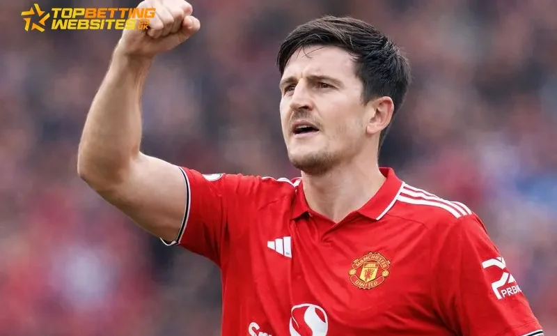 VAR storm at Old Trafford as United roar back to crush Ipswich