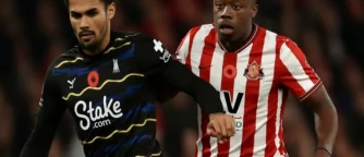 Moyes Eases Ndiaye Fears as Everton Pegged Back at Sunderland