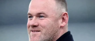 Rooney Rages at 'Schoolboy' Shaw as Man United Stunned by Hull on Opening Day