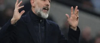 Supercomputer tips Arsenal to end drought as giants jostle and Wolves wobble