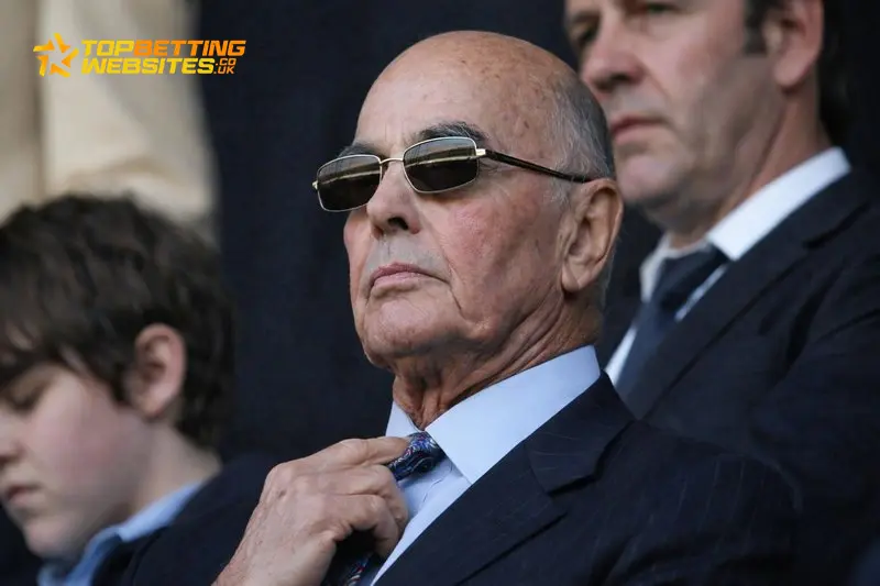 Spurs at a Crossroads: Lewis Family Must Move for De Zerbi Now